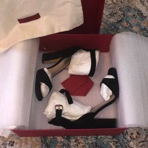 Valentino Garavani Black Suede Heels SZ 38